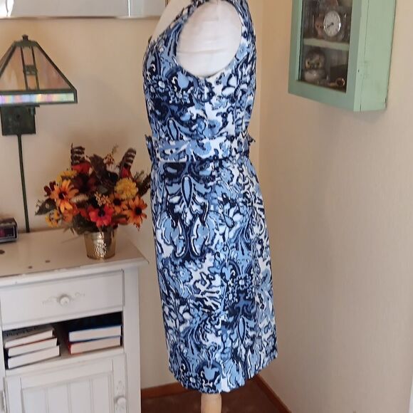 H and M Bold Abstract Dress - Picture 4 of 8